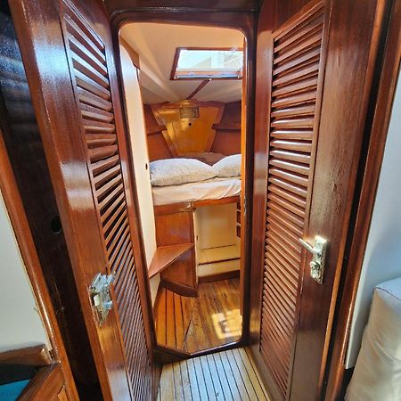 Sailboat Home Barcelona Exterior foto