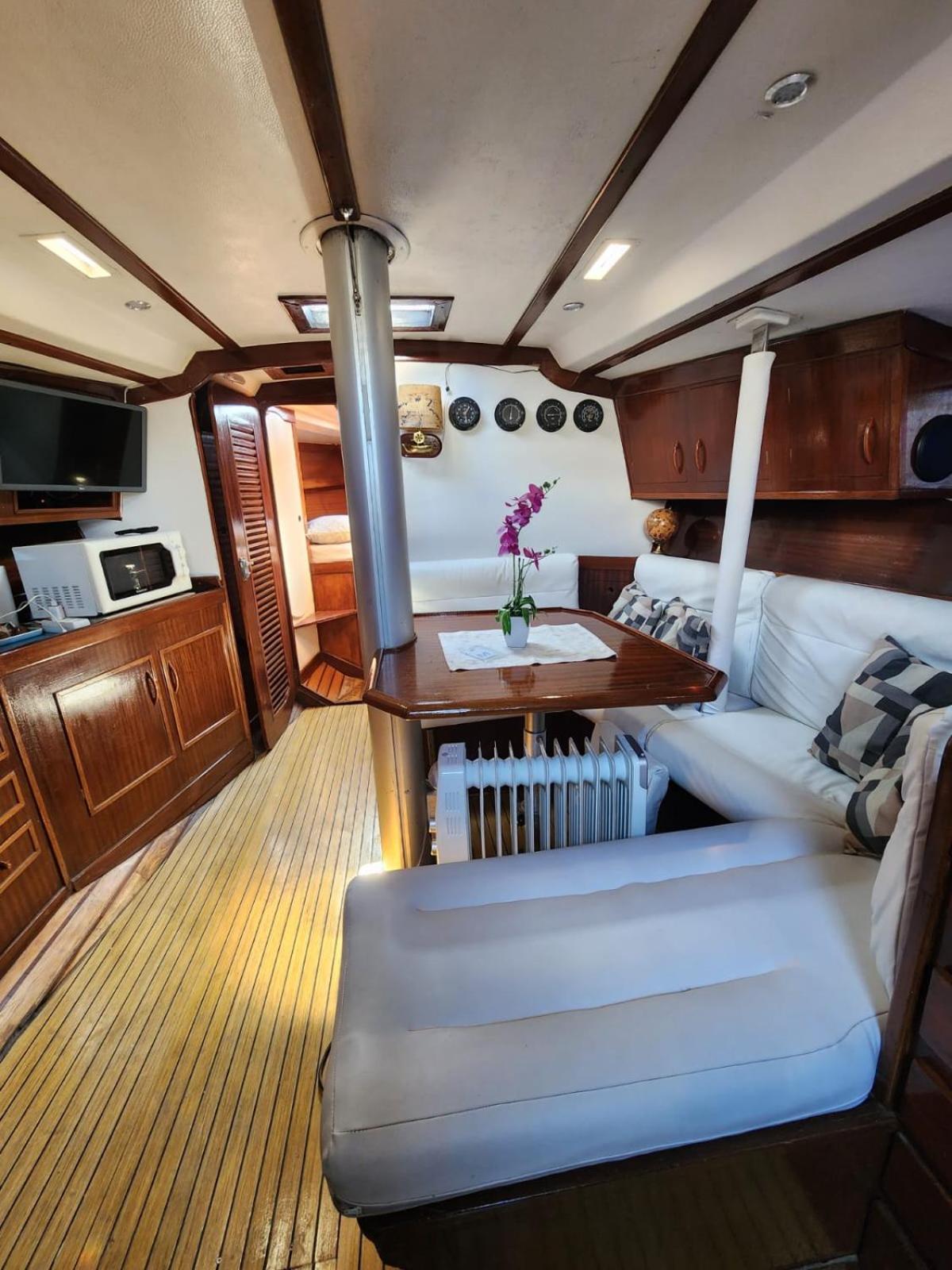 Sailboat Home Barcelona Exterior foto